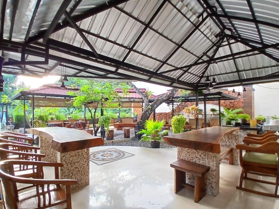 RedDoorz @ Ndalem Eyyang Syariah Stasiun Klaten Hotel in Special Region of Yogyakarta