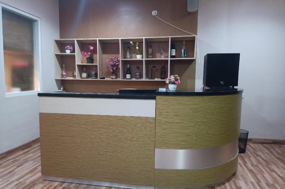 OYO 93626 Hi Homestay & Group Hotel in Pujut