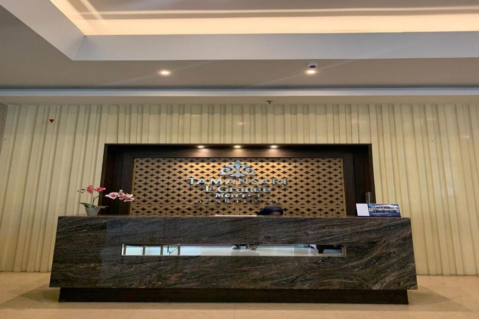 OYO 93636 La Grande Apartment By UJM Hotel in Bandung