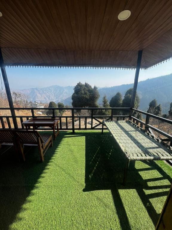 Dak Bangla Cottages Hotel in Himachal Pradesh