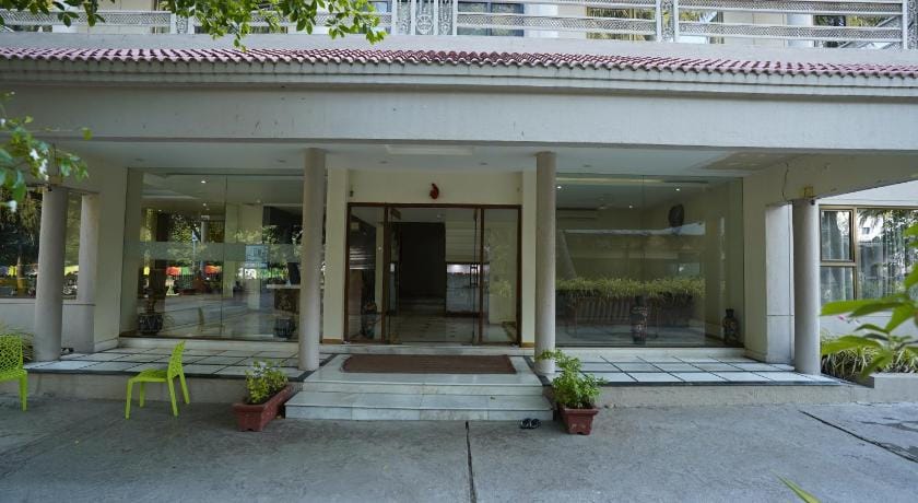 Hotel Hrushikesh Hotel in Maharashtra