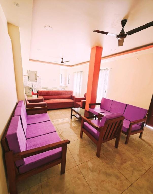Saanvi Royal Club Hotel in Bangladesh