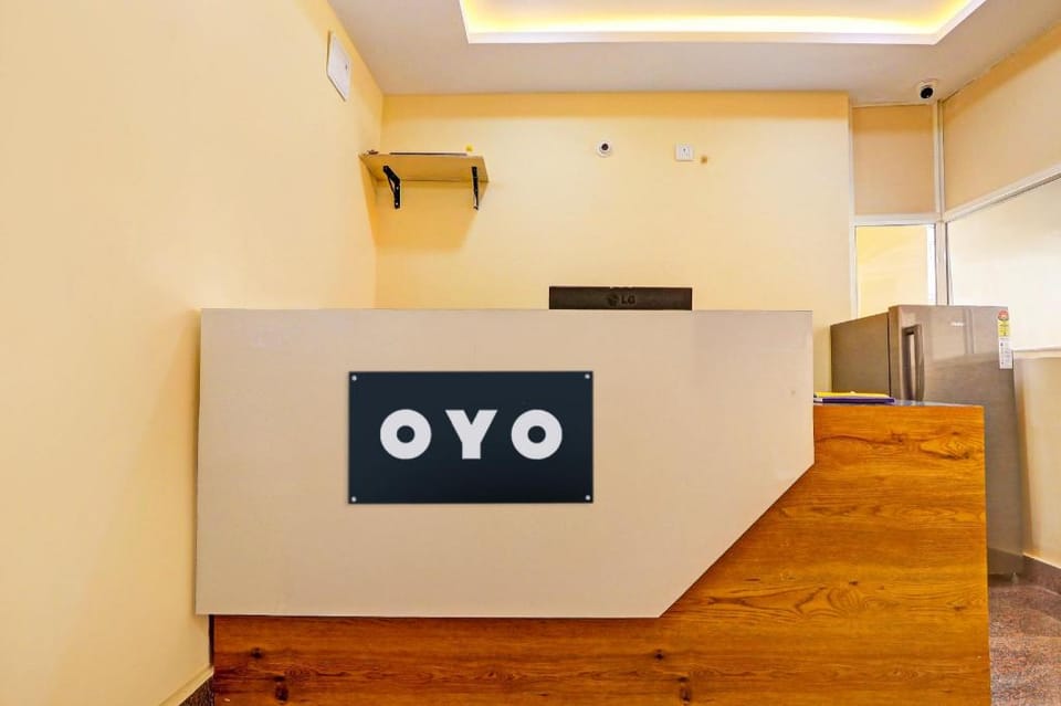 Super Collection O Sri Nirvana Edge Hotel in Hyderabad