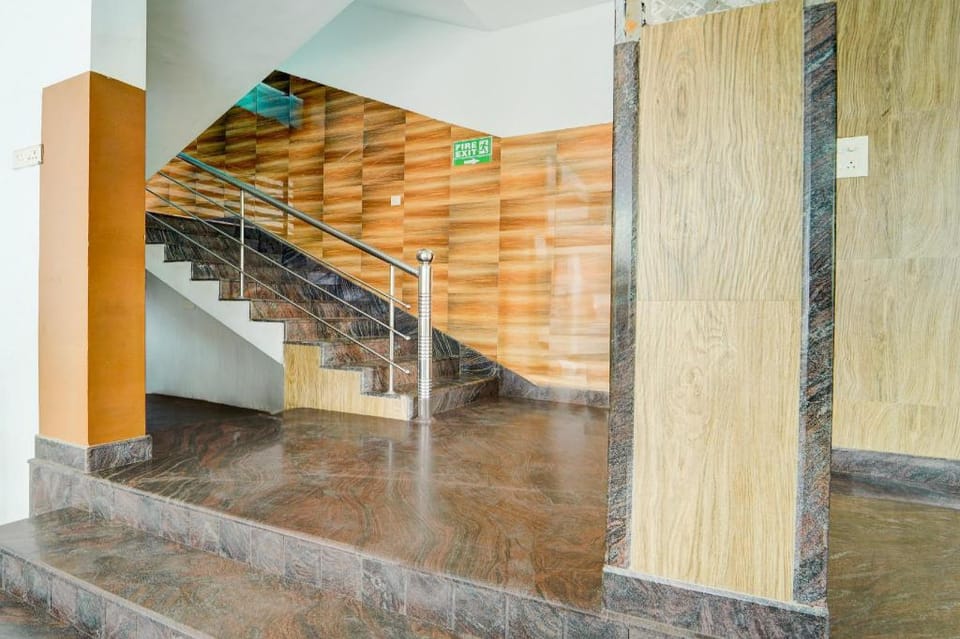 Hotel O Chembumukku Kakkanad Hotel in Kochi