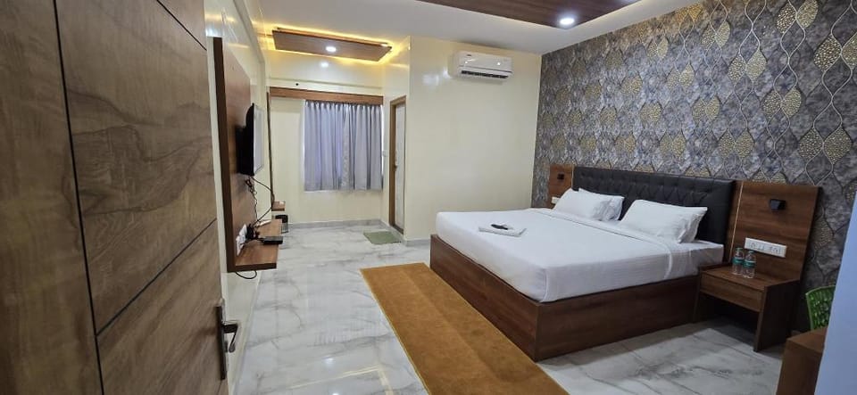 THE ROYAL MOON Hotel in Bengaluru