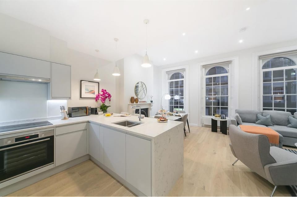Urban Chic - Acre Apartment in City of Westminster