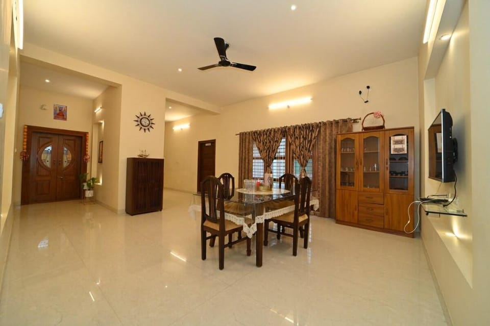 Palmora Luxury Villa Chikmagalur Villa in Chikmagalur