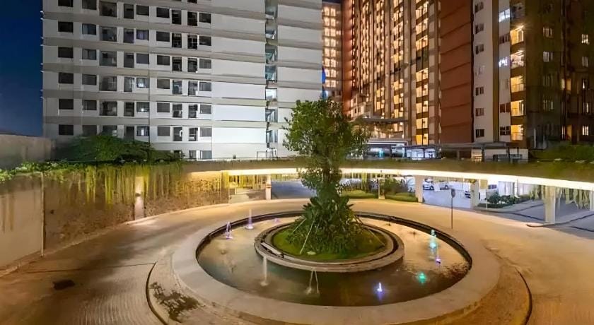 Studio Apartment 5 MINS to LRT Jabodebek Station Apartment in Jakarta