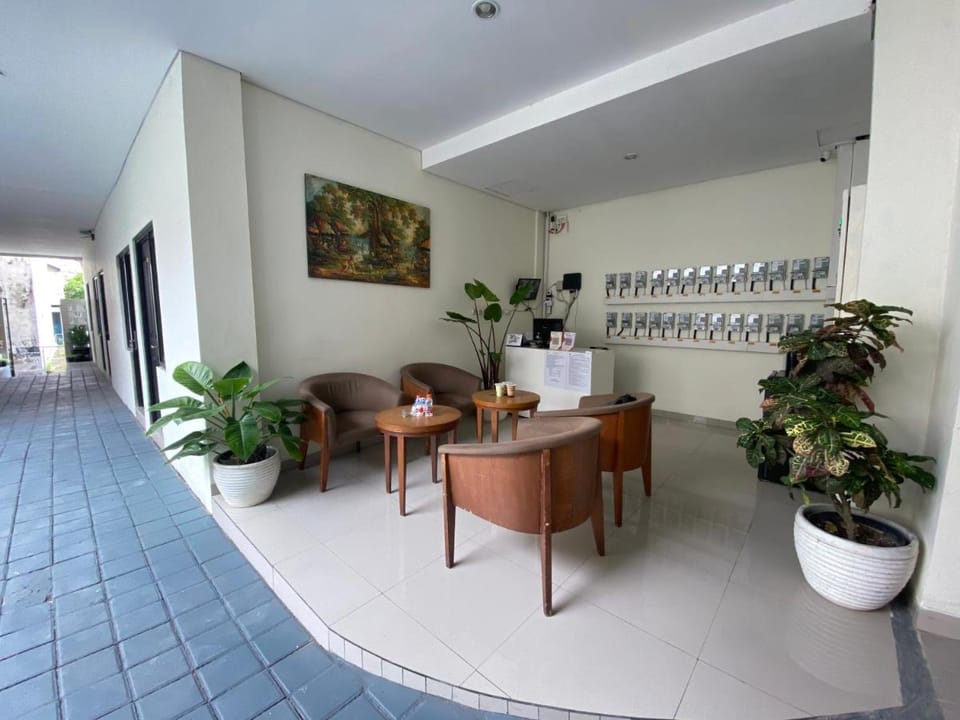 TRAM - The Seturan Raya Eksklusif Rooms Hostel in Special Region of Yogyakarta