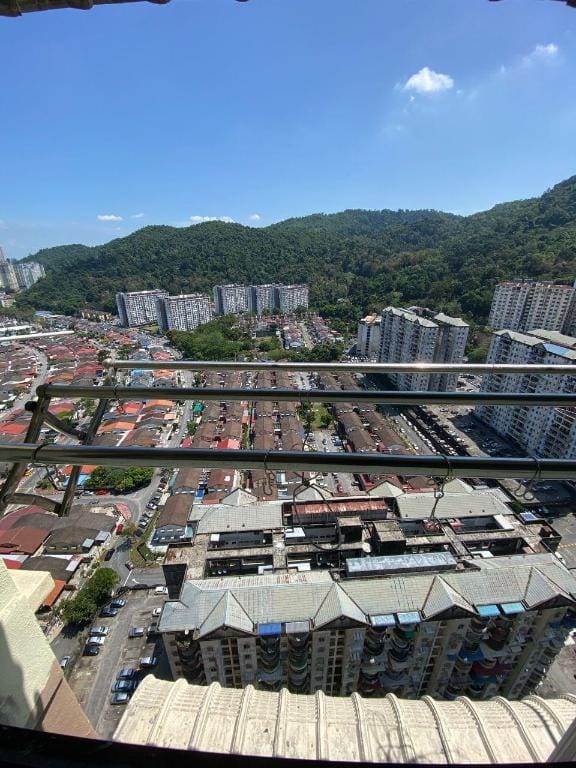 Puncak Nearby Bukit Bendera Apartment in George Town