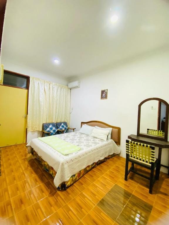 HOMESTAY DSENJA Vacation rental in Penang