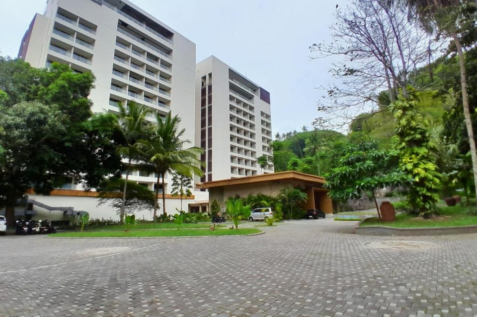 Gardenia 1 BR Mountain View ZN78A Apartment in Pemenang