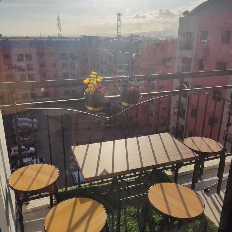 The Loft Layover- 3mins proximity close to airport Apartment in Lapu-Lapu City
