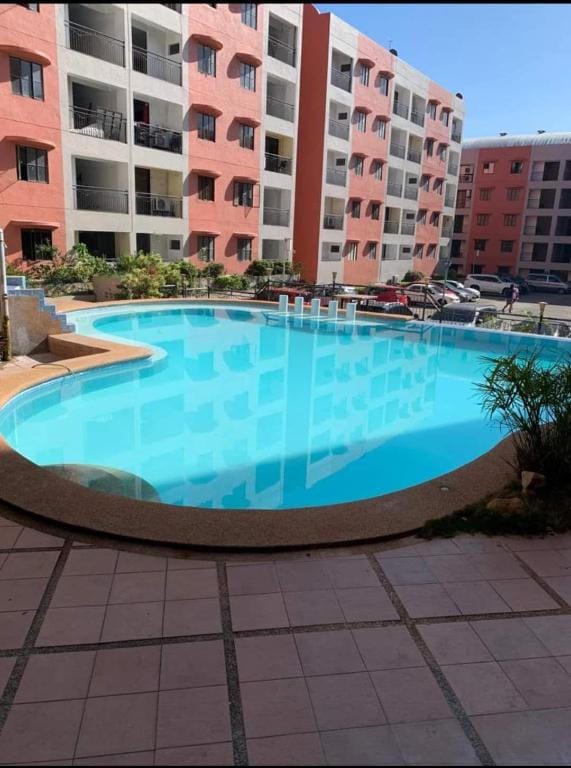 The Loft Layover- 3mins proximity close to airport Apartment in Lapu-Lapu City