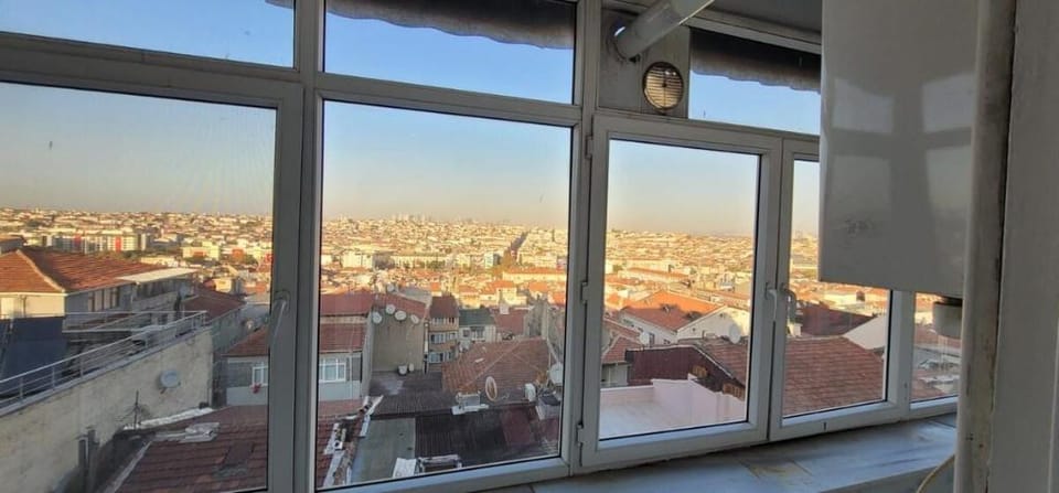 storm 10 Vacation rental in Istanbul