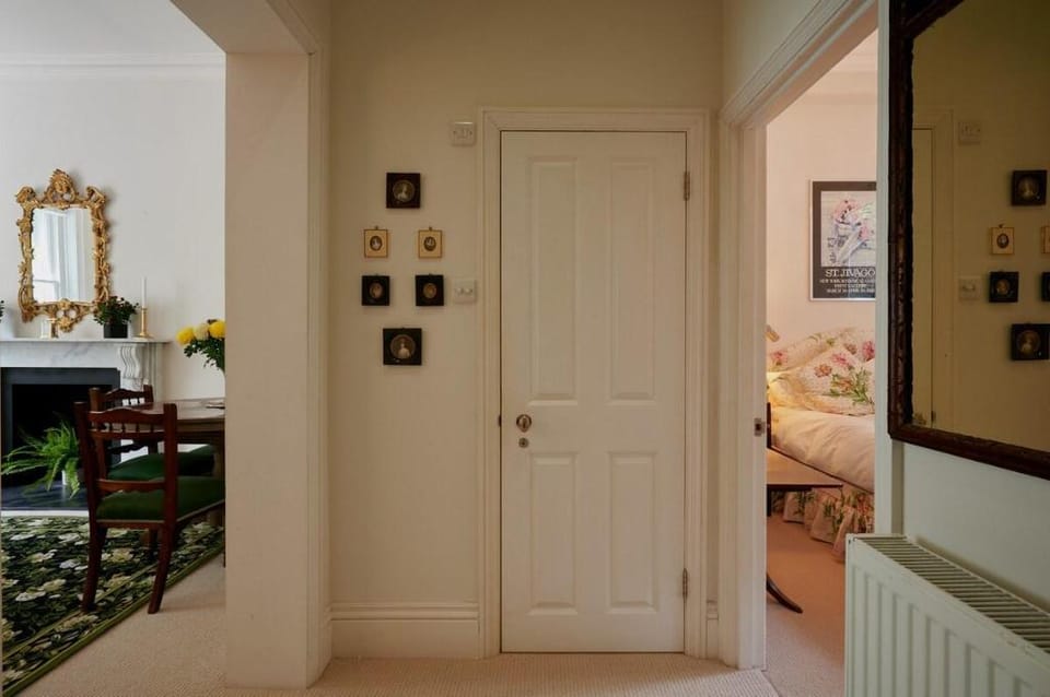 LOVELY CHELSEA APARTMENT IN QUIET NEIGHBOURHOOD Apartment in City of Westminster
