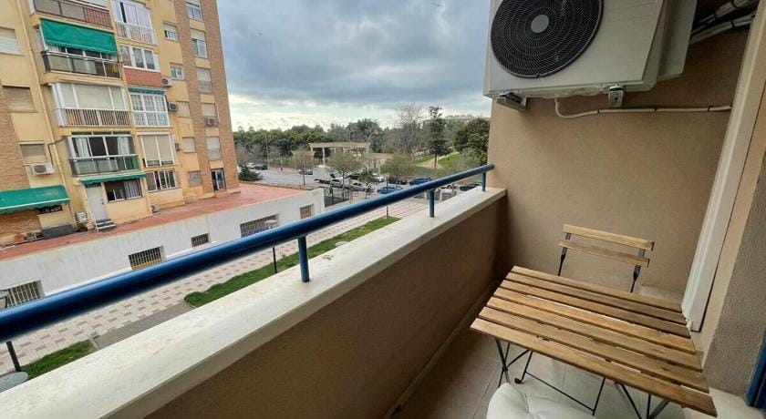 Calu Homes cerca playa de Huelin Apartment in Malaga