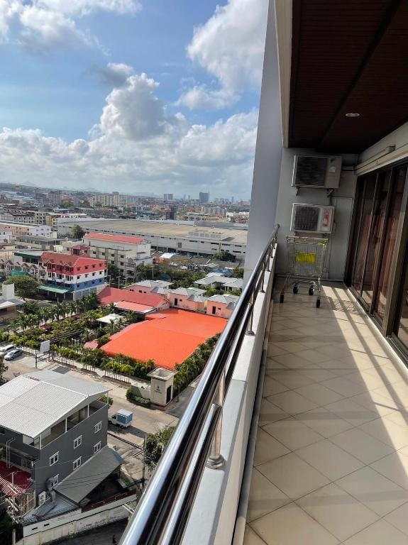 Pattaya Klang Center Point Condominium (PKCP) Apartment in Pattaya City