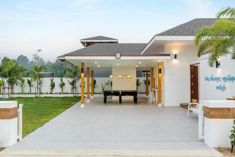 PP Pool Villa @ Cha-am (Sapsum Pun Pool Villa) Villa in Hua Hin District