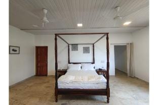 On The High Ground Tourism Point Vacation rental in Maharashtra