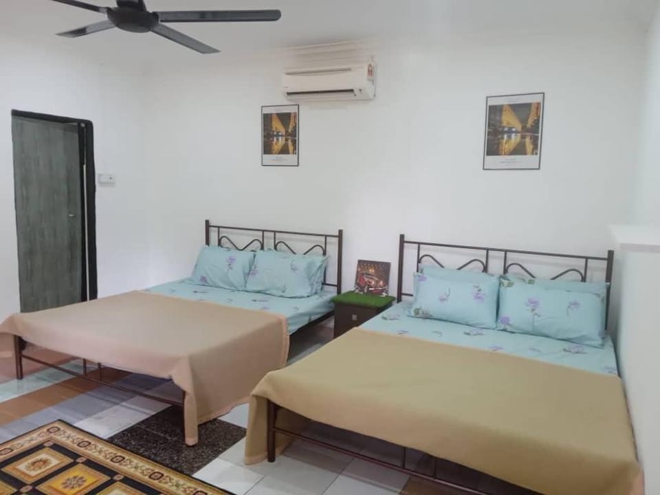 D ANJUNG HOMESTAY (AISY) - MUSLIM ONLY Vacation rental in Negeri Sembilan, Malaysia