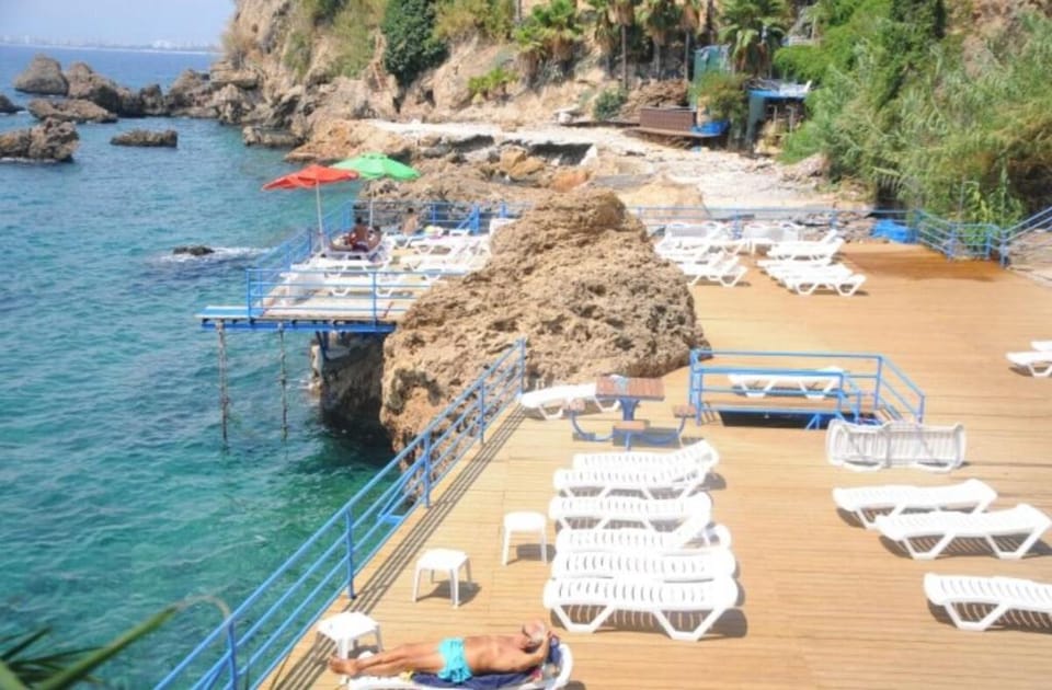 Lara'da Modern bir Vaha Vacation rental in Antalya