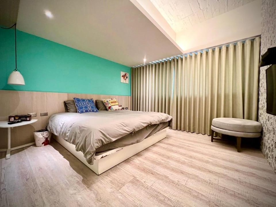 Qinghai B&B 晴海民宿 成功館 二人房Ｄ 免費停車 Apartment in Kaohsiung