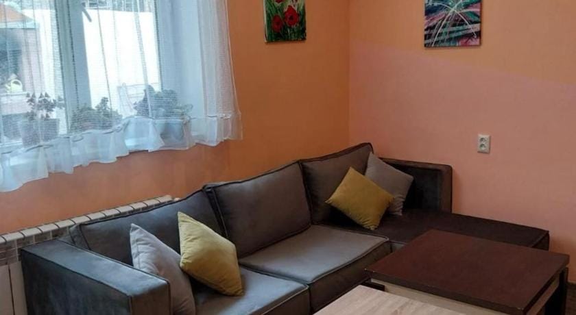 Like Home Guesthouse Hotel in Yerevan