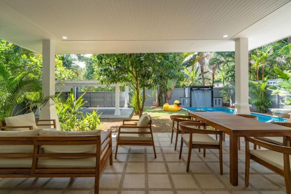 Ray Ray Villa by G Estate Phuket Vacation rental in Rawai