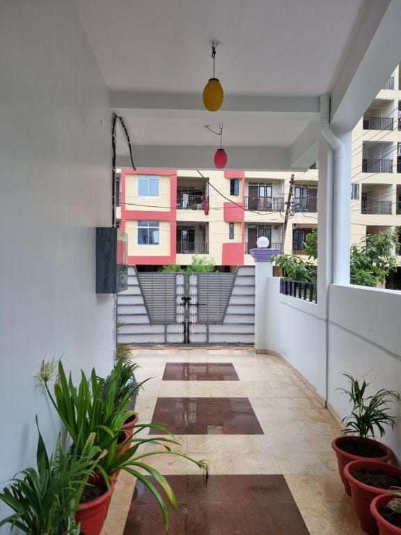 Leela Homestay Jabalpur-Lily -2 BHK Luxury home Vacation rental in India