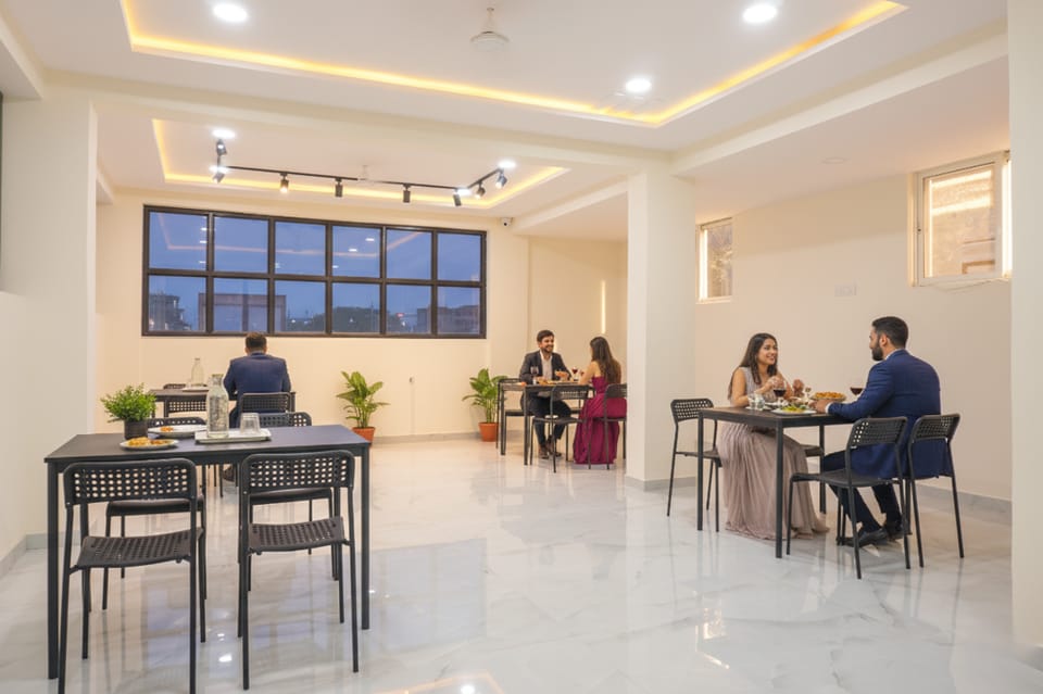 FabHotel Prime Esta Inn - Nr. Twin Tower, Viman Nagar Hotel in Pune