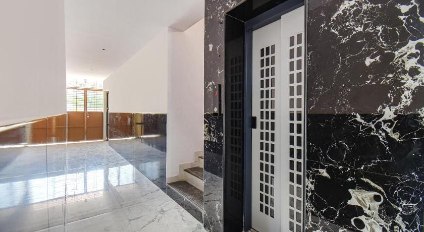 FabHotel Prime Esta Inn - Nr. Twin Tower, Viman Nagar Hotel in Pune