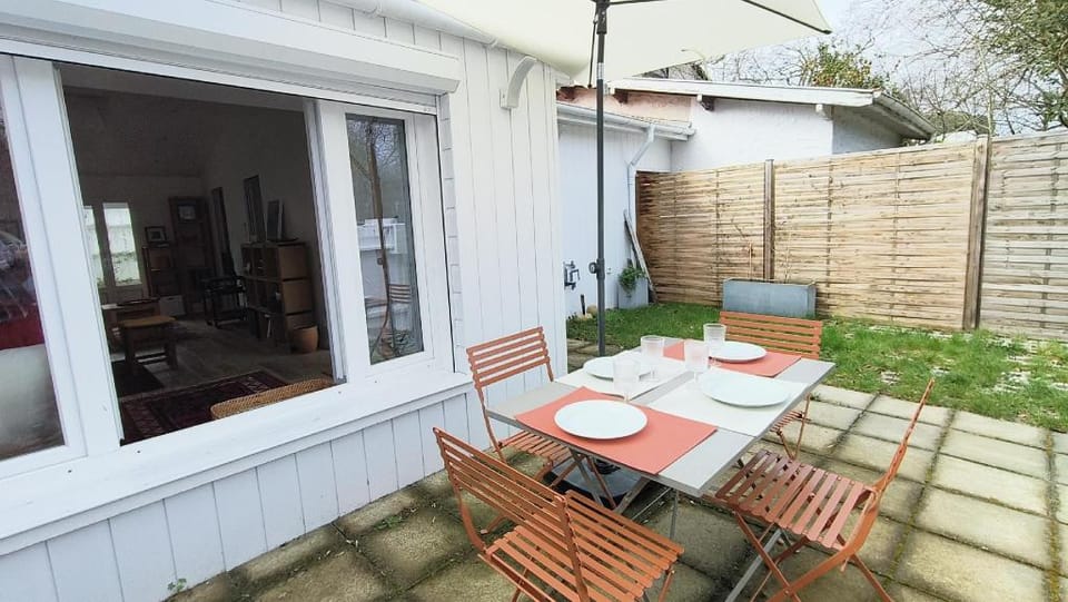 La Maison du Parc Vacation rental in Andernos-les-Bains
