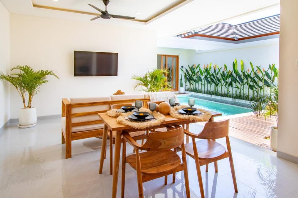 Balibay 2_2BDRVilla-Best Location+Ps5 and Netflix! Villa in North Kuta