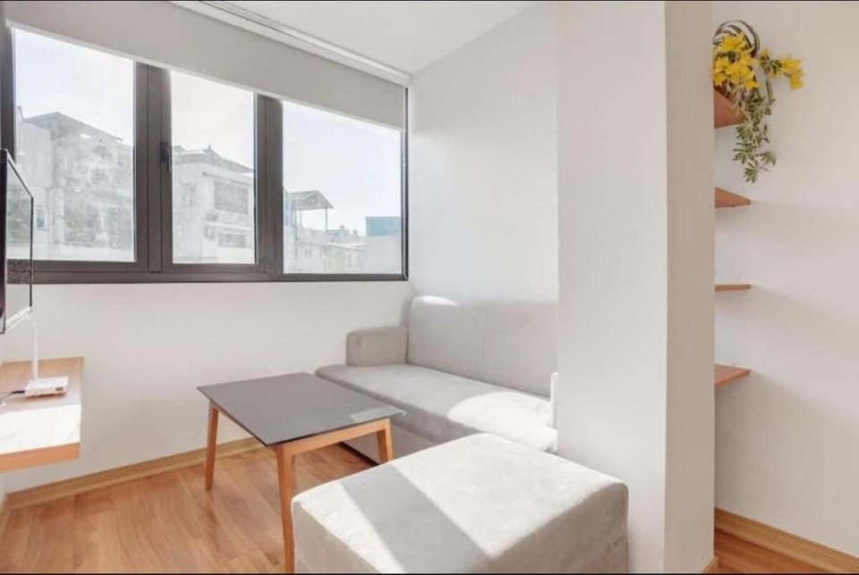 Lakeside|Cozy2BR|Central HN Apartment in Hanoi