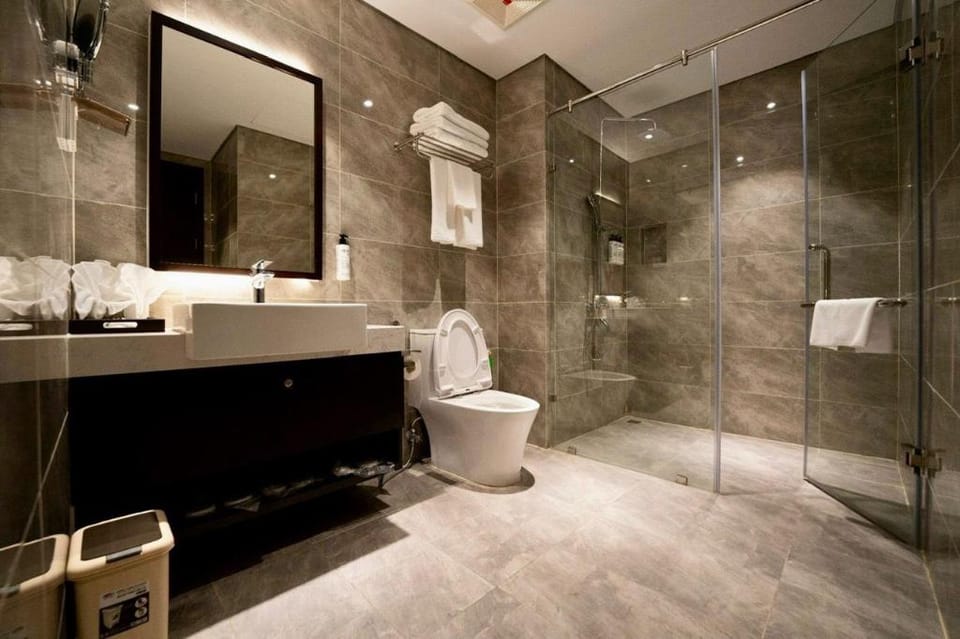 TWO BEDROOM APARTMENT  Sapphire S2 Sea View Apartment in Laos