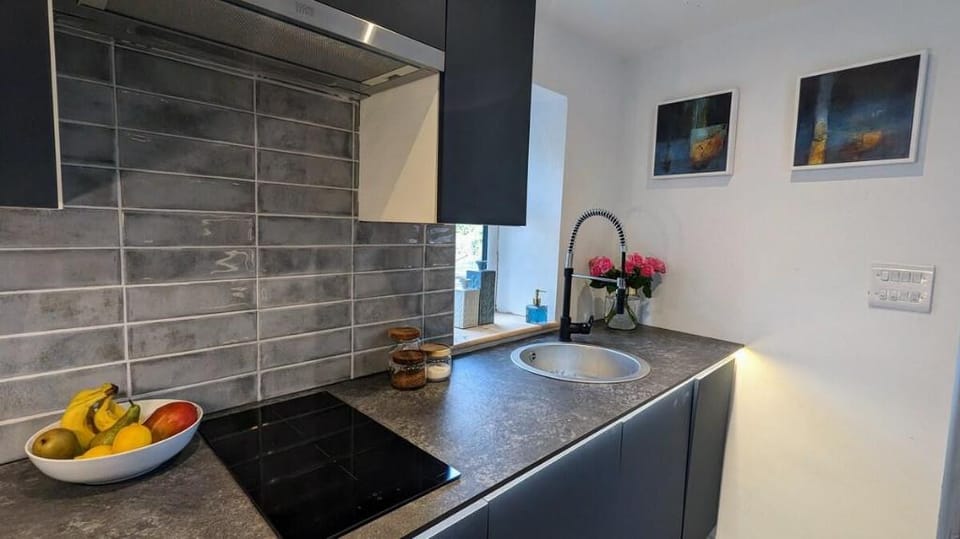 Luxury fairytale cottage perfect for couples Vacation rental in Forest of Dean