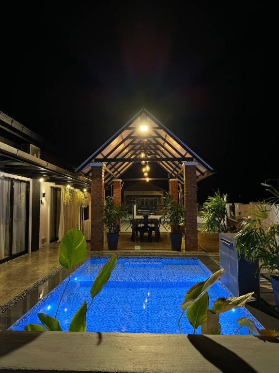 Calma Villa @ Pendang with Private Pool Vacation rental in Kedah