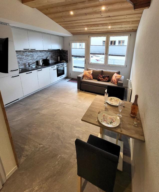 Chalet Lilo Studio Apartment in Canton of Bern (Region)