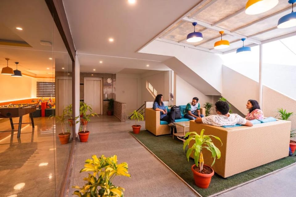 goSTOPS Bengaluru HSR Silk Board Hotel in Bengaluru