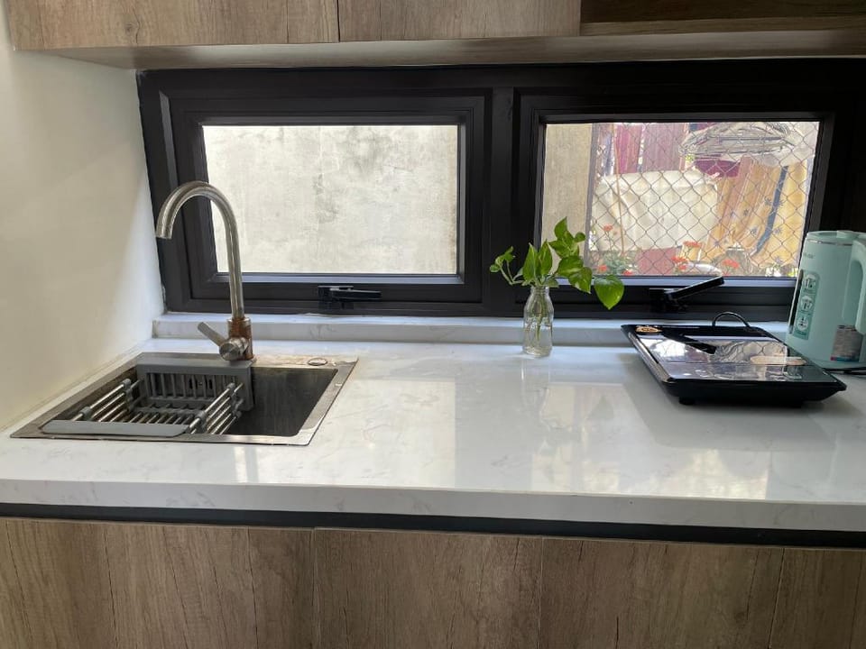 Rooftop 401 2 bed/view vườn/sân vườn rộng/yên tĩnh Apartment in Hanoi