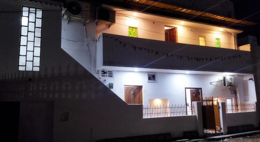 The Paradise Vacation rental in Varanasi