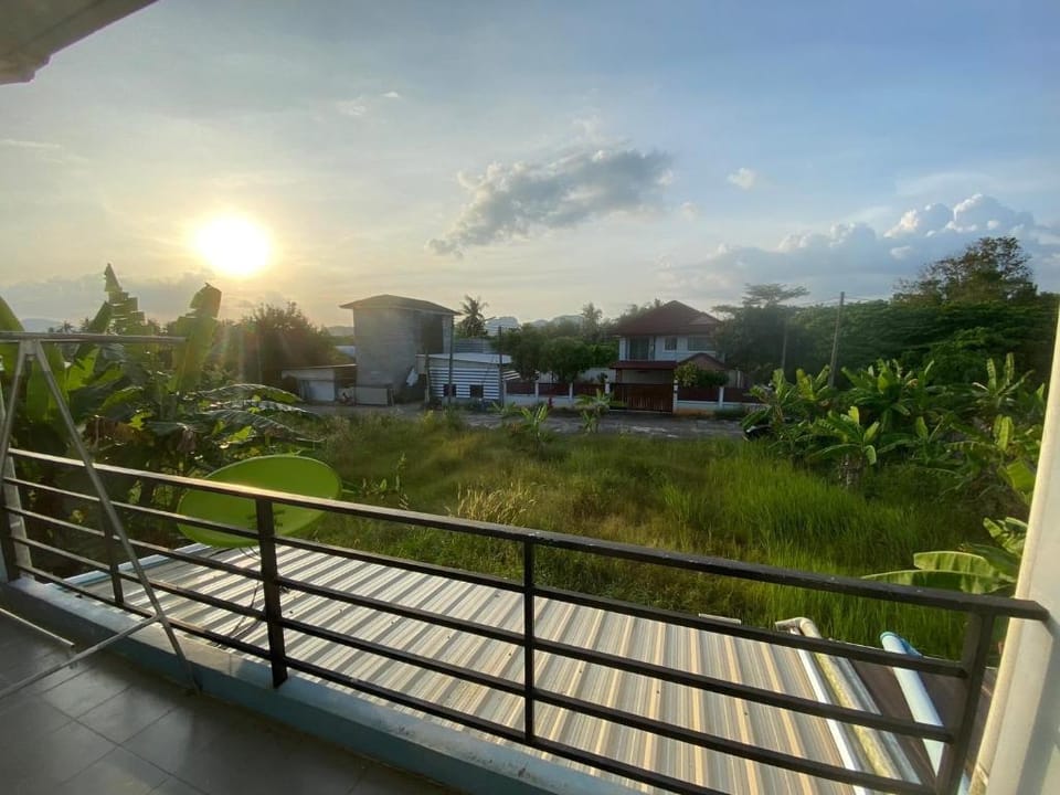 The hipster home Vacation rental in Krabi Changwat