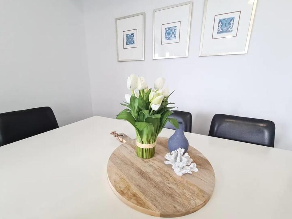 Chevron Renaissancë 2BR w/ Spectacular Views Apartment in Surfers Paradise