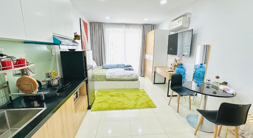 Modern Rooftop Hidden Gem*  Apartment in Ho Chi Minh City