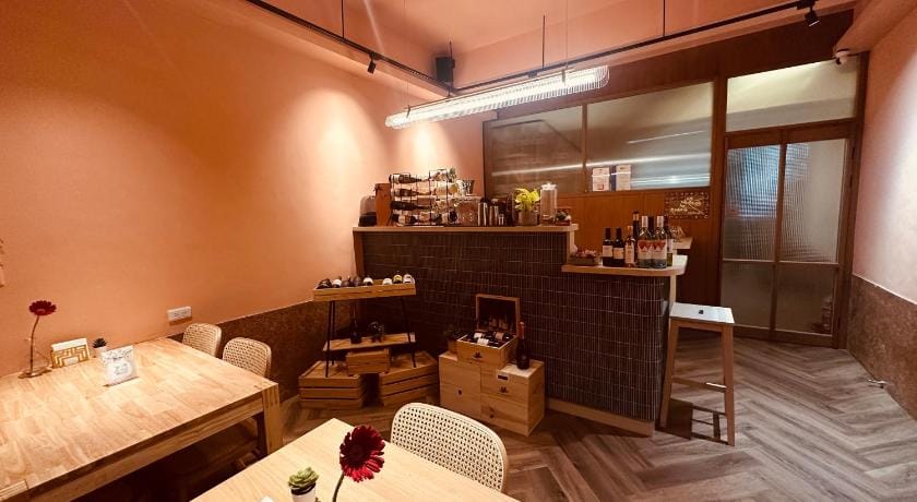 H-khun Apartment Bed and Breakfast in Kaohsiung