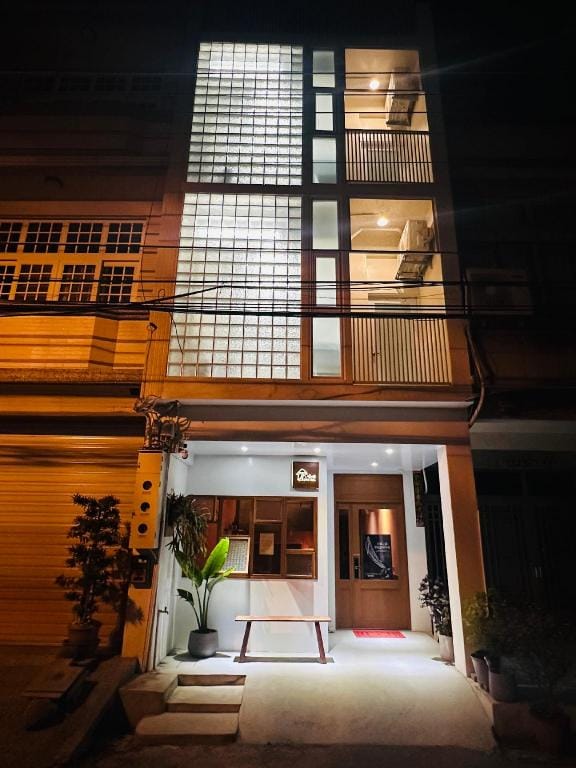 H-khun Apartment Bed and Breakfast in Kaohsiung