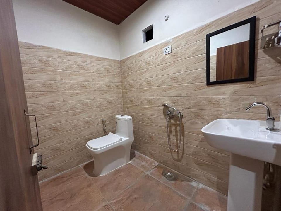 Kedar Valley Resorts By KV Hotel in Uttarakhand