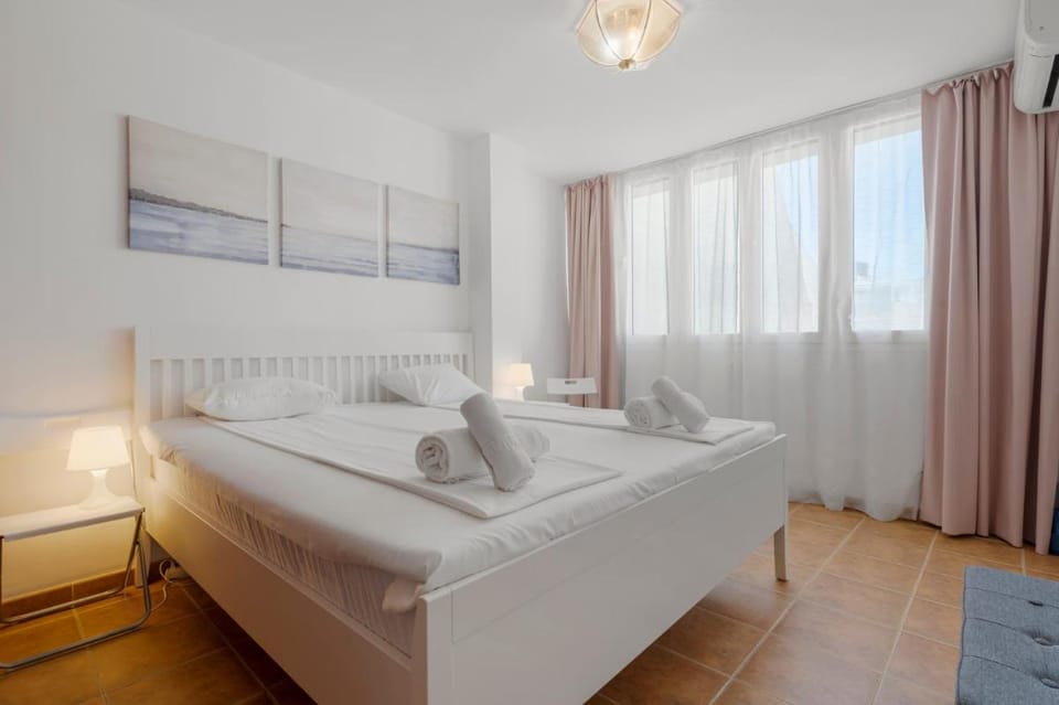 City center apartment by Costarentals - Ref 94 Apartment in Fuengirola