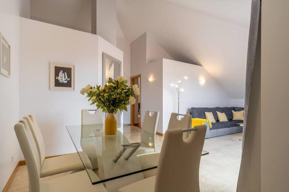 Santa Luzia Funchal View 2 Bedrooms   Pool Apartment in Funchal